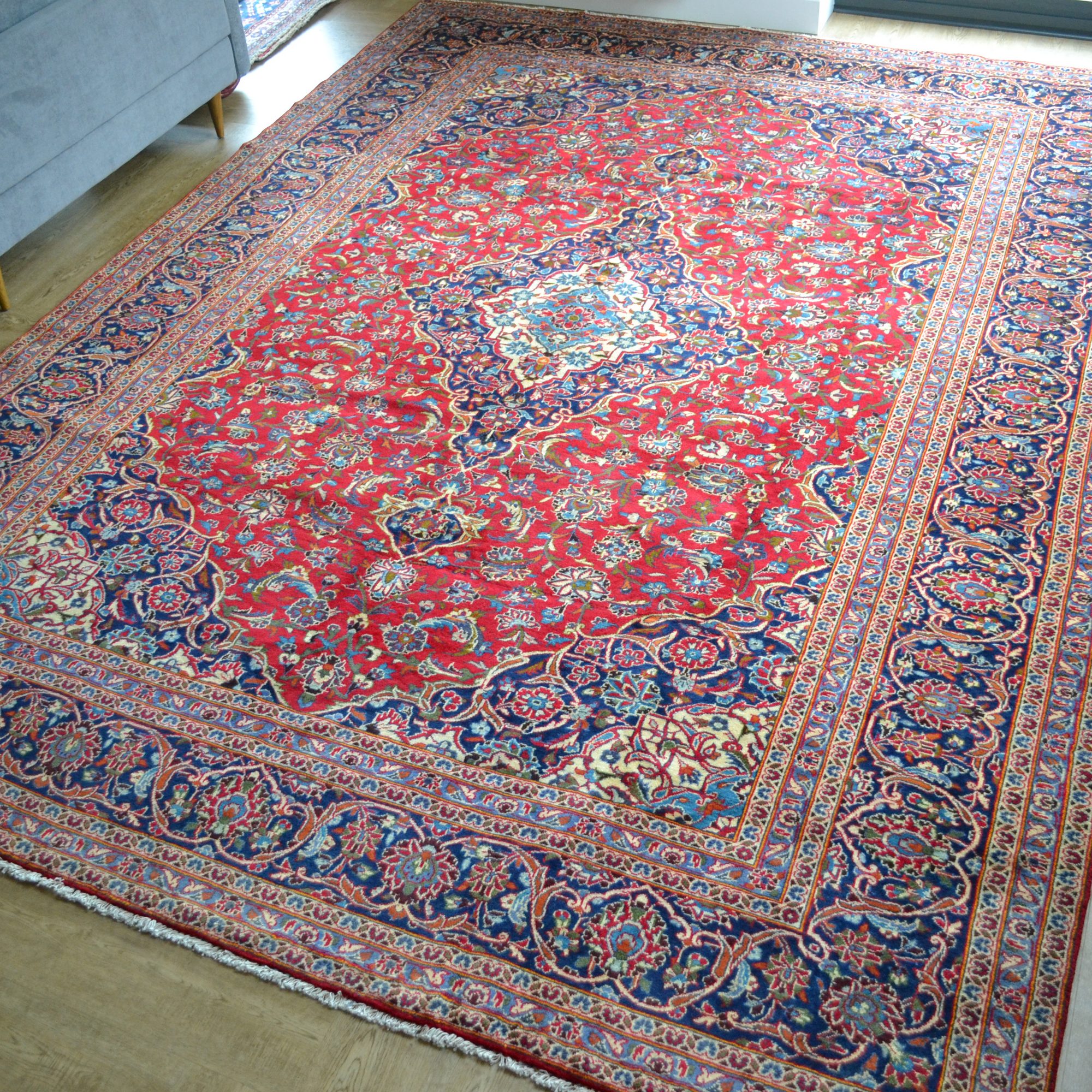 Ardekan 18081 Traditional Hand Knotted Wool Rug In Red